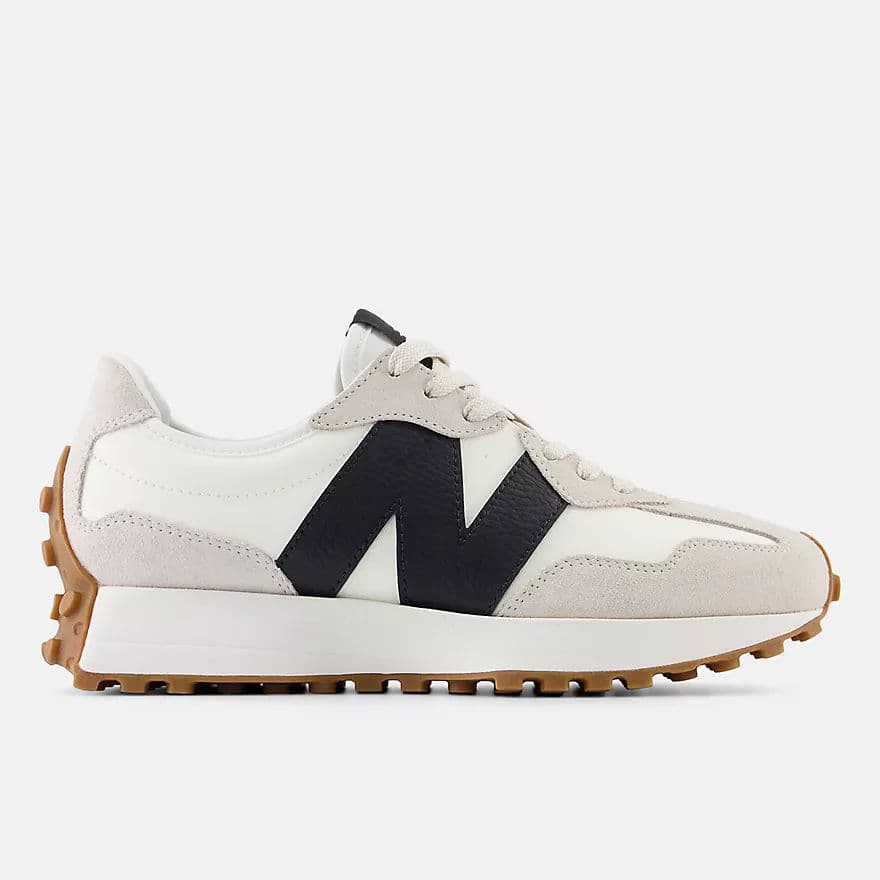 New Balance 327 
